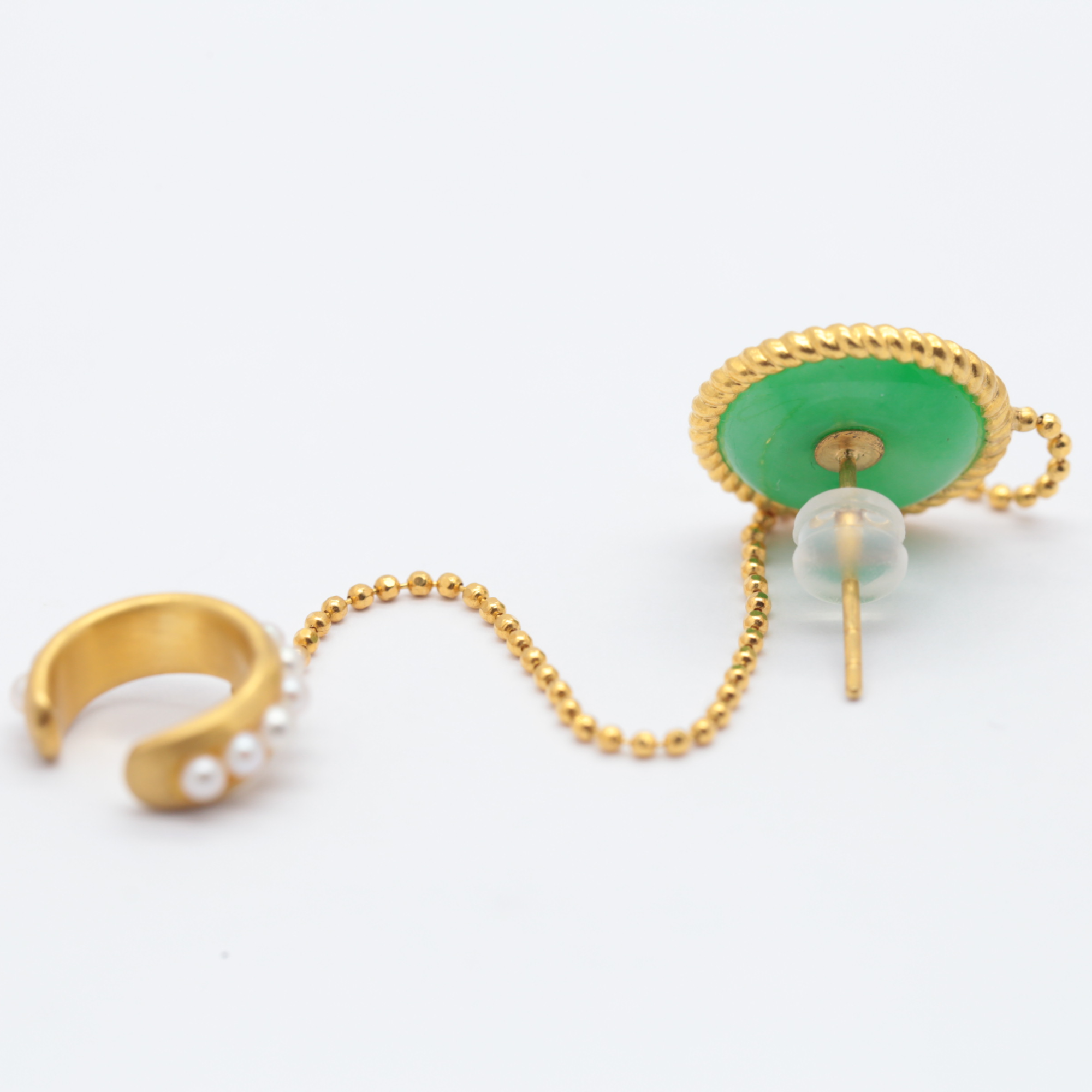 G18K金翡翠耳环P11203010