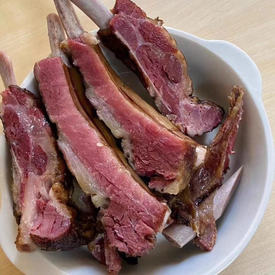 重庆特产柴火烟熏腊排骨四川美食腊货农家风味烟熏腊排骨肋排小排