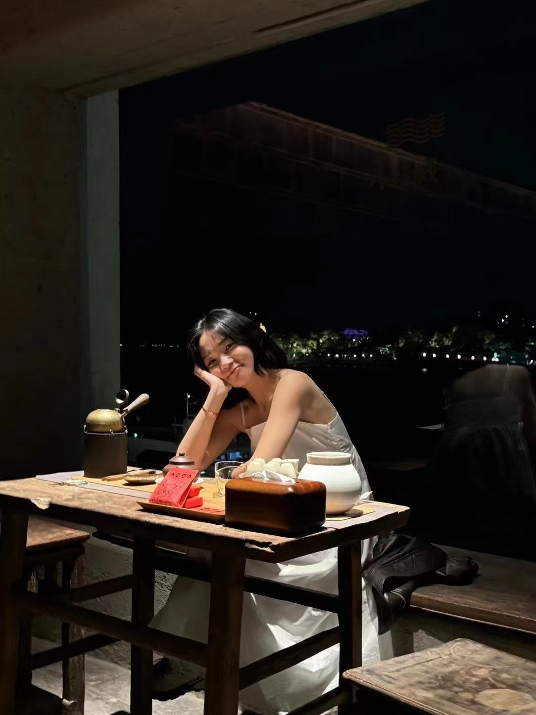 花间墅里丨小白裙 吊带连衣裙