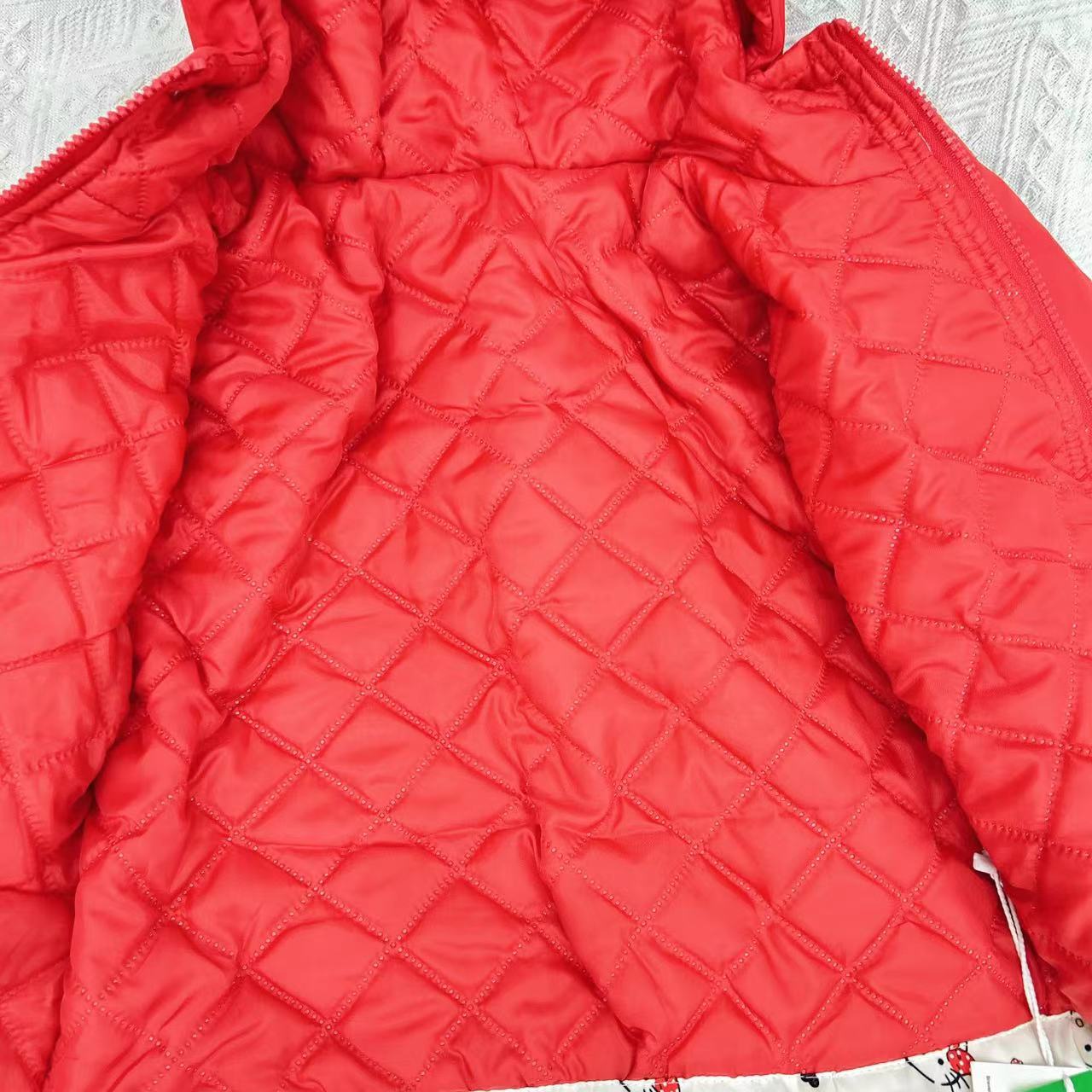 BB071 儿童红色外套 秋冬款