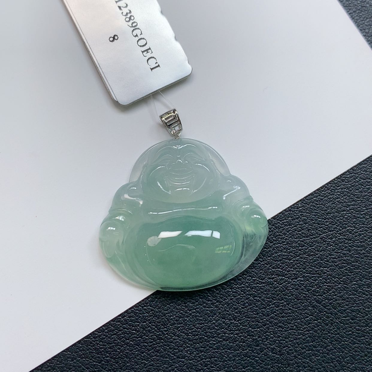 【闪购商品】翡翠颈饰18K金镶嵌阿*