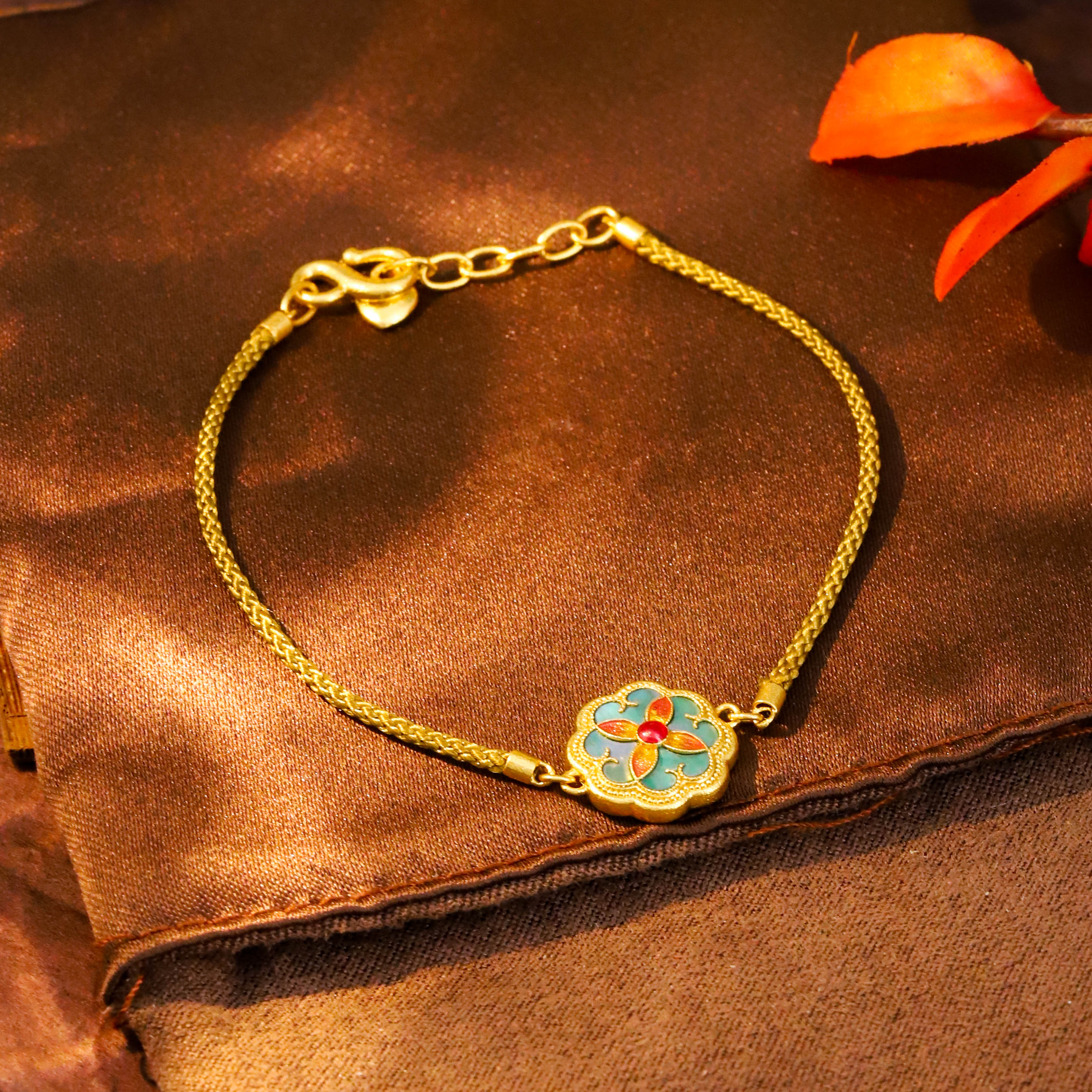 福满圆珠宝1 足金 古法螺钿四季韶华手链