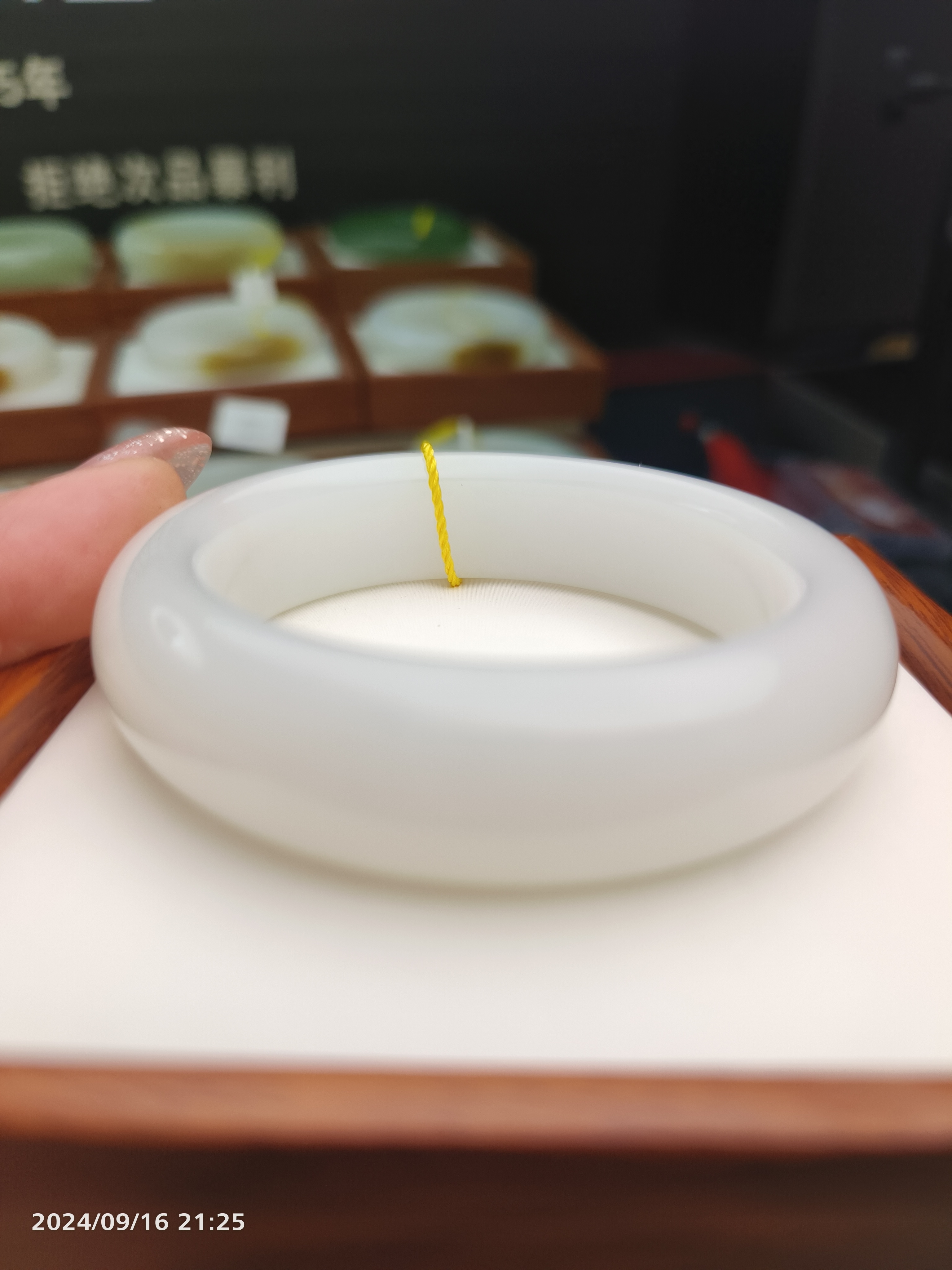 和田玉女士手镯时尚