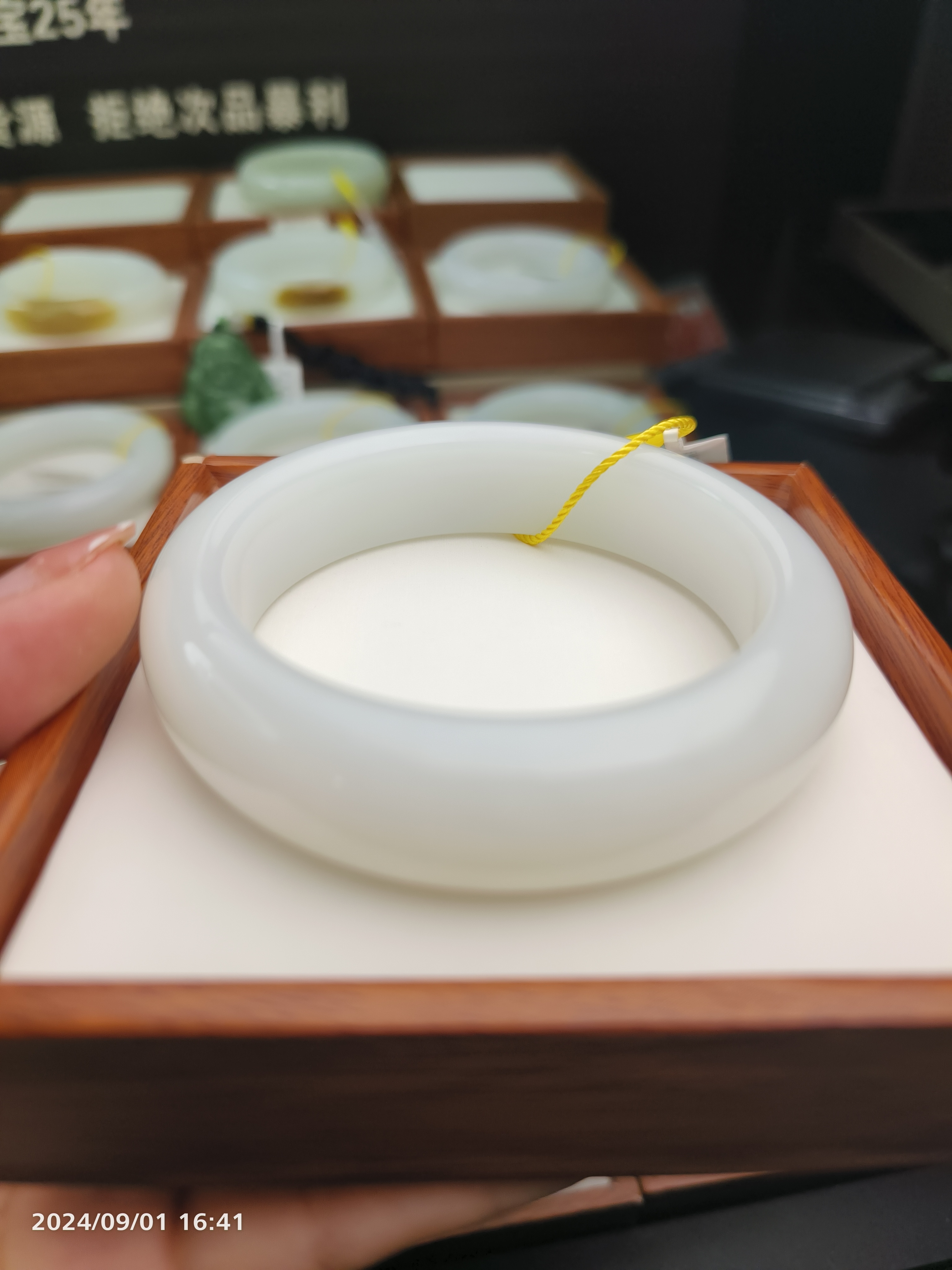 和田玉女士手镯时尚