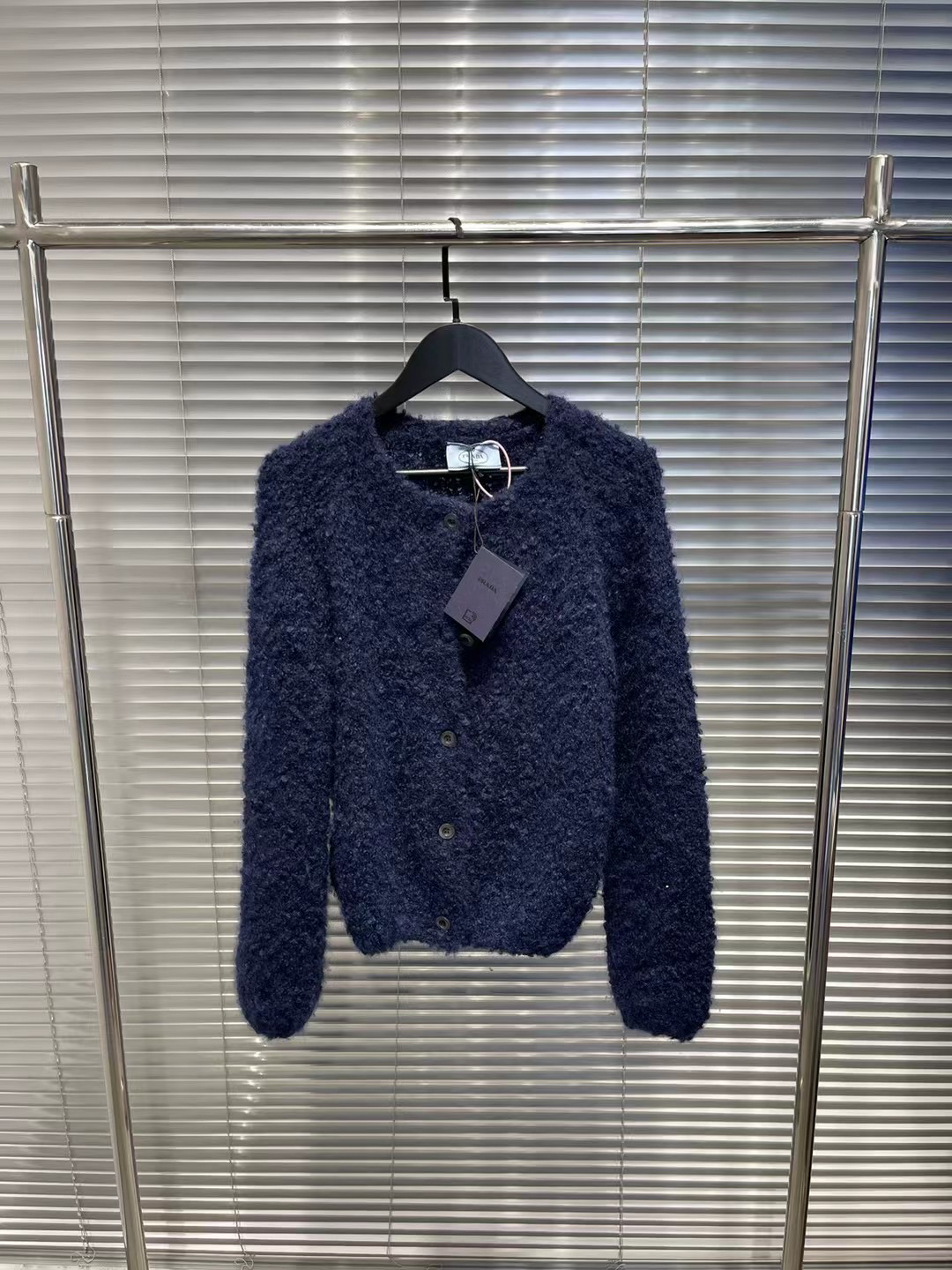 Prada23fw高价爆款马海毛女士开衫毛衣藏青色42码/全新