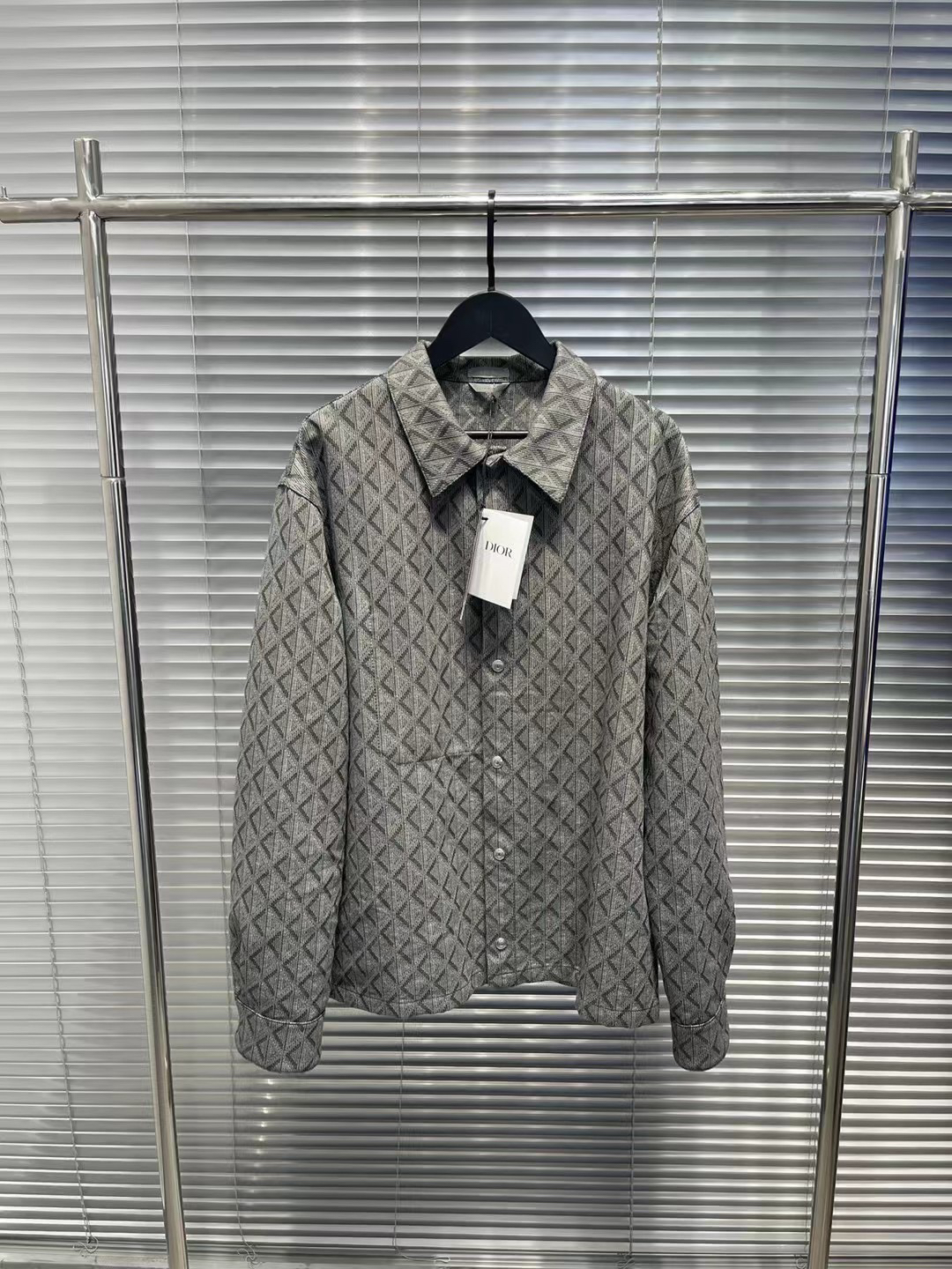 Dior 23几何字母满印logo 双面灰色衬衫外套 50/平台9999/全新