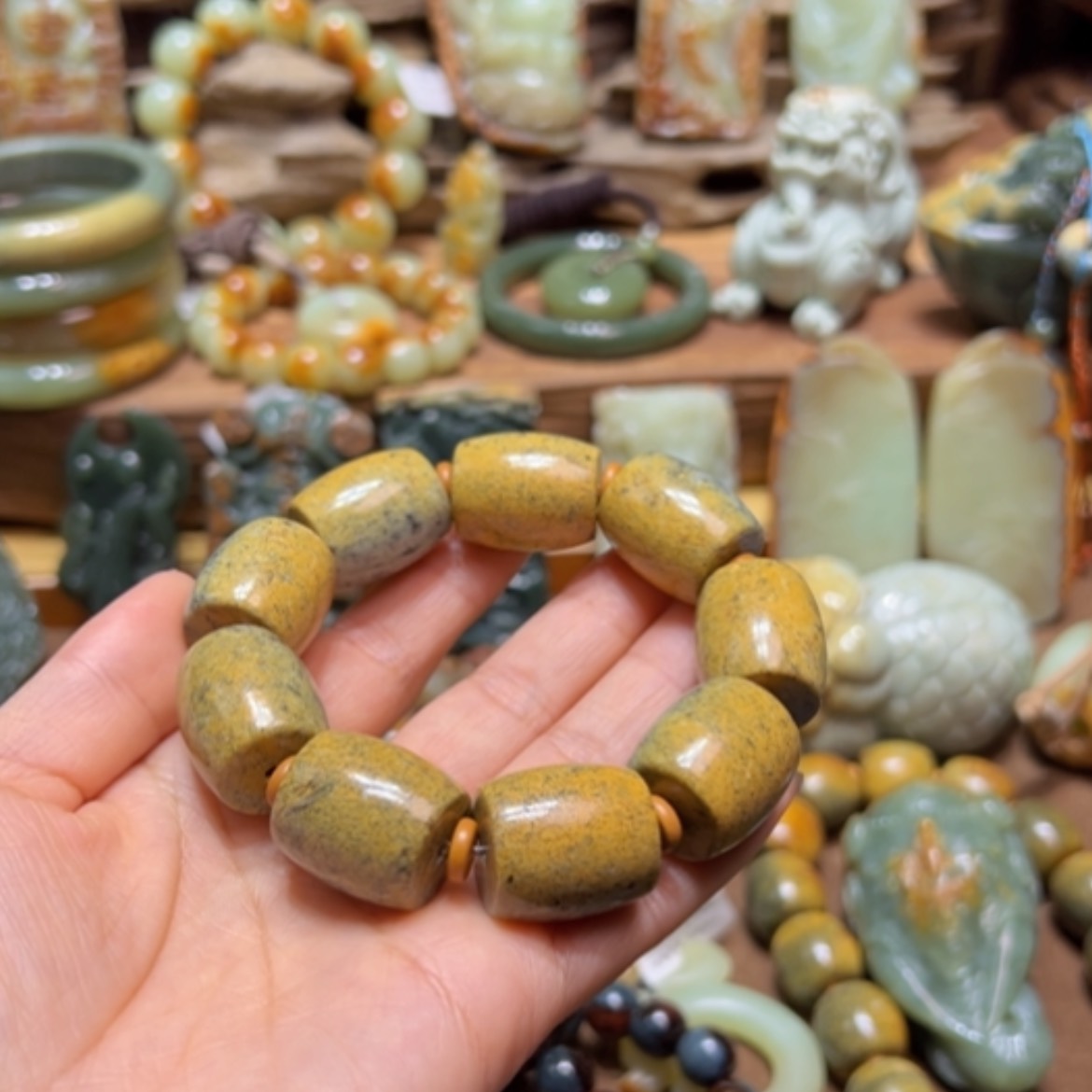 【闪购商品】岫岩河磨玉（透闪石质玉）手链未镶嵌