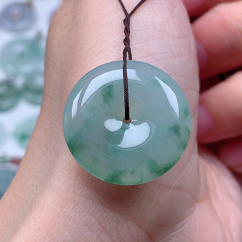 缅甸天然A货翡翠冰润飘花平安扣吊坠（尺寸23.8*5.5）