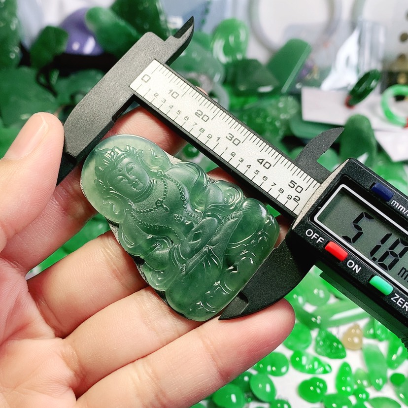 【闪购商品】翡翠挂件未镶嵌?****?