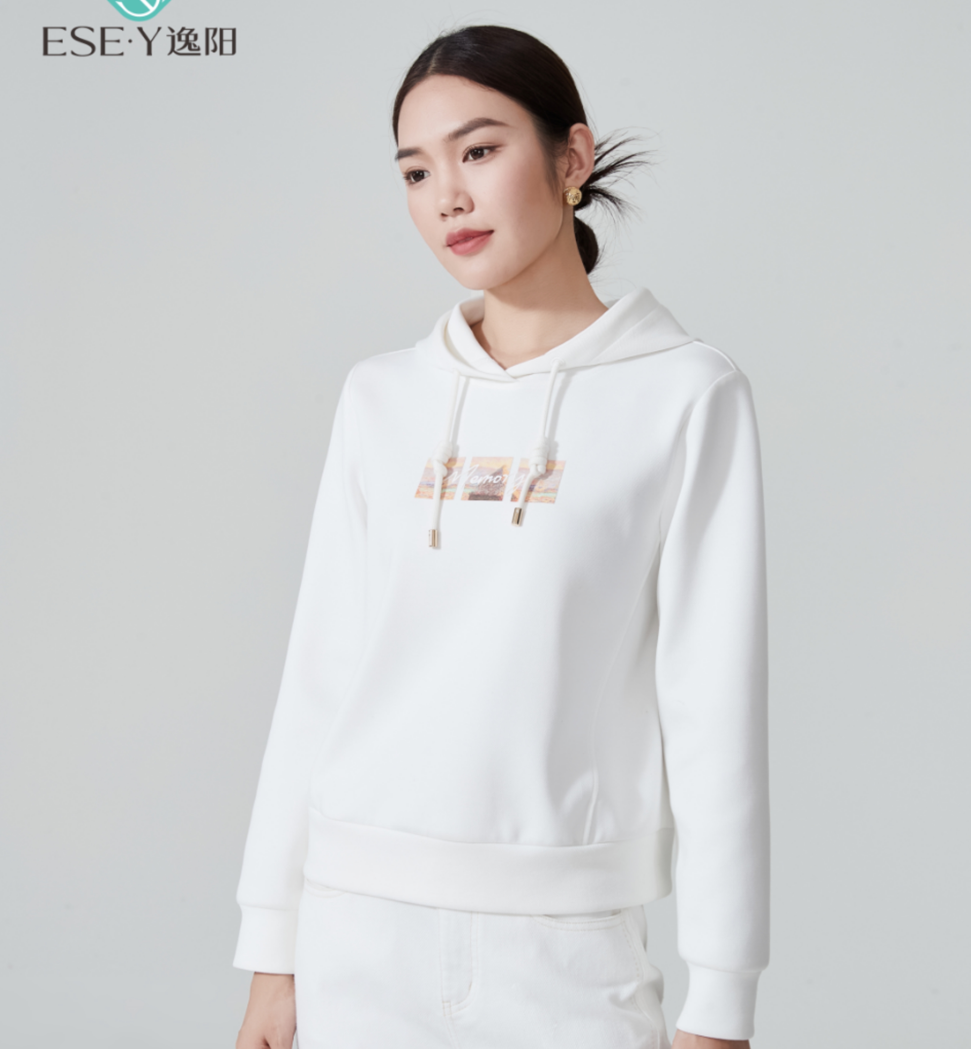 2023春季新品时尚休闲修身连帽卫衣333