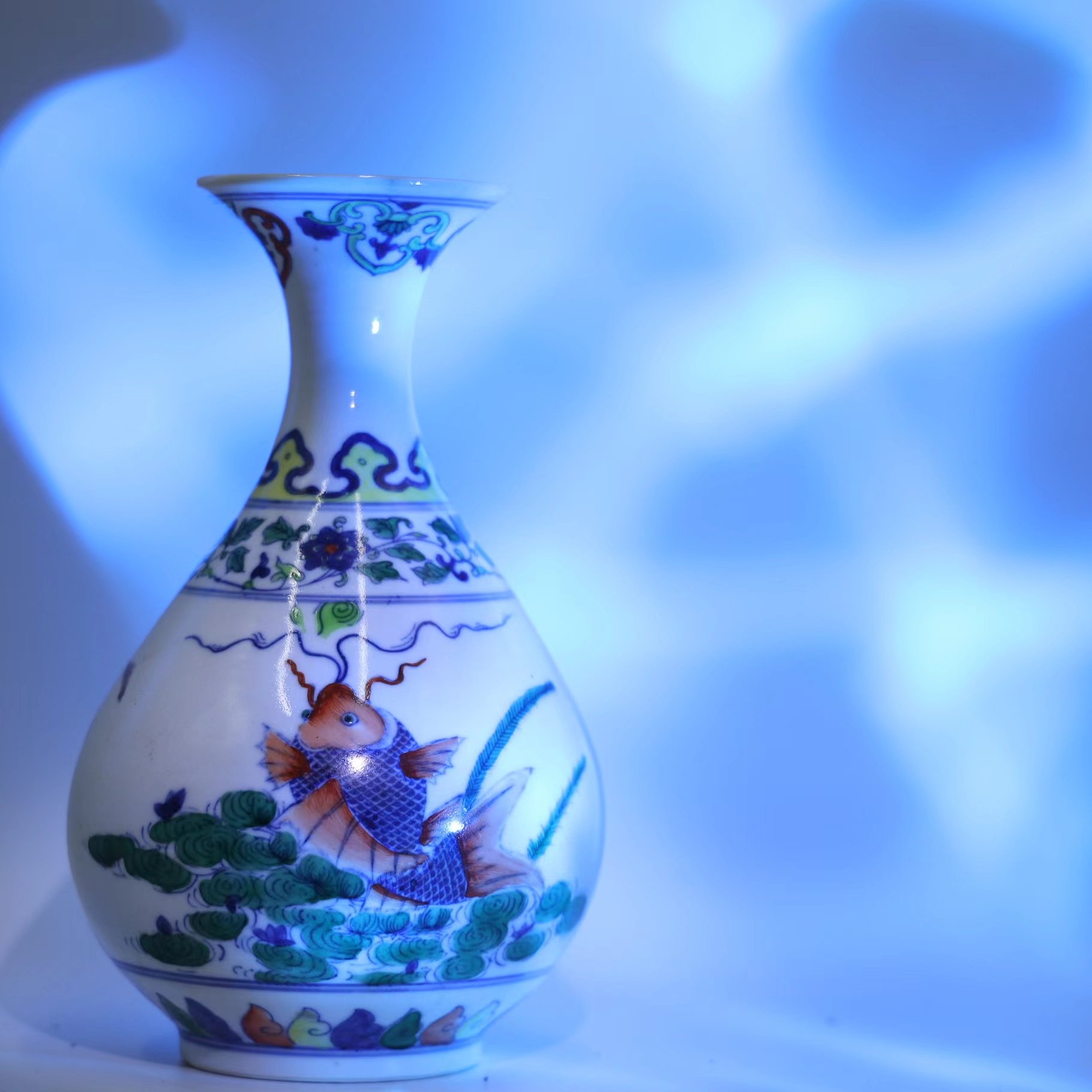 纯手工五彩海水鱼纹玉壶春瓶中式摆件高端陶瓷礼品家居装饰中式1