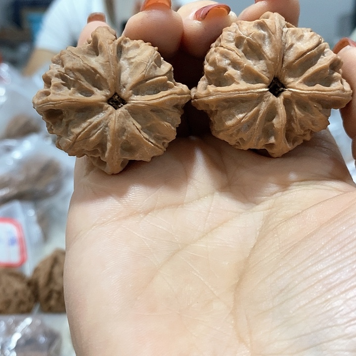 文玩核桃吊坠S***n四棱40