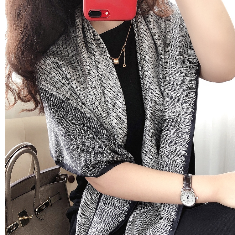 【110X110小香灰】丽锦缎大方巾丝巾披肩