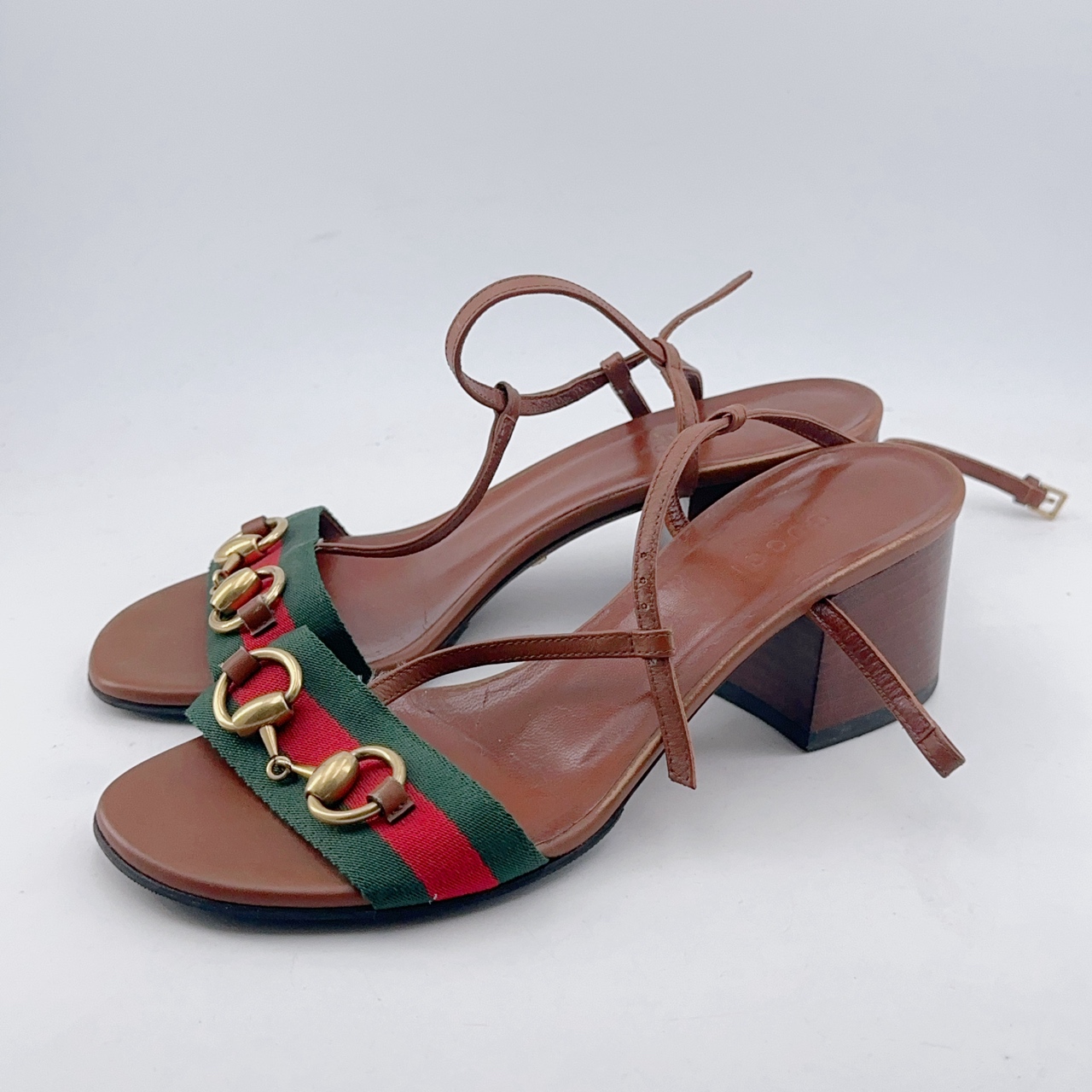 95新 GUCCI/古驰 35码/金标马衔扣高跟凉鞋