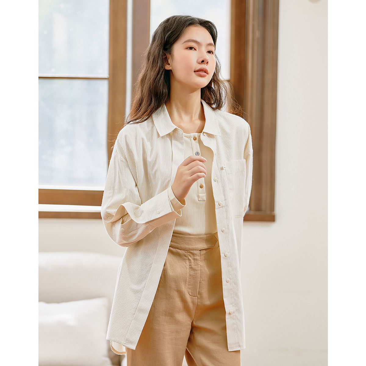 范可儿宽松休闲长袖衬衣上衣外穿DAB6BA006