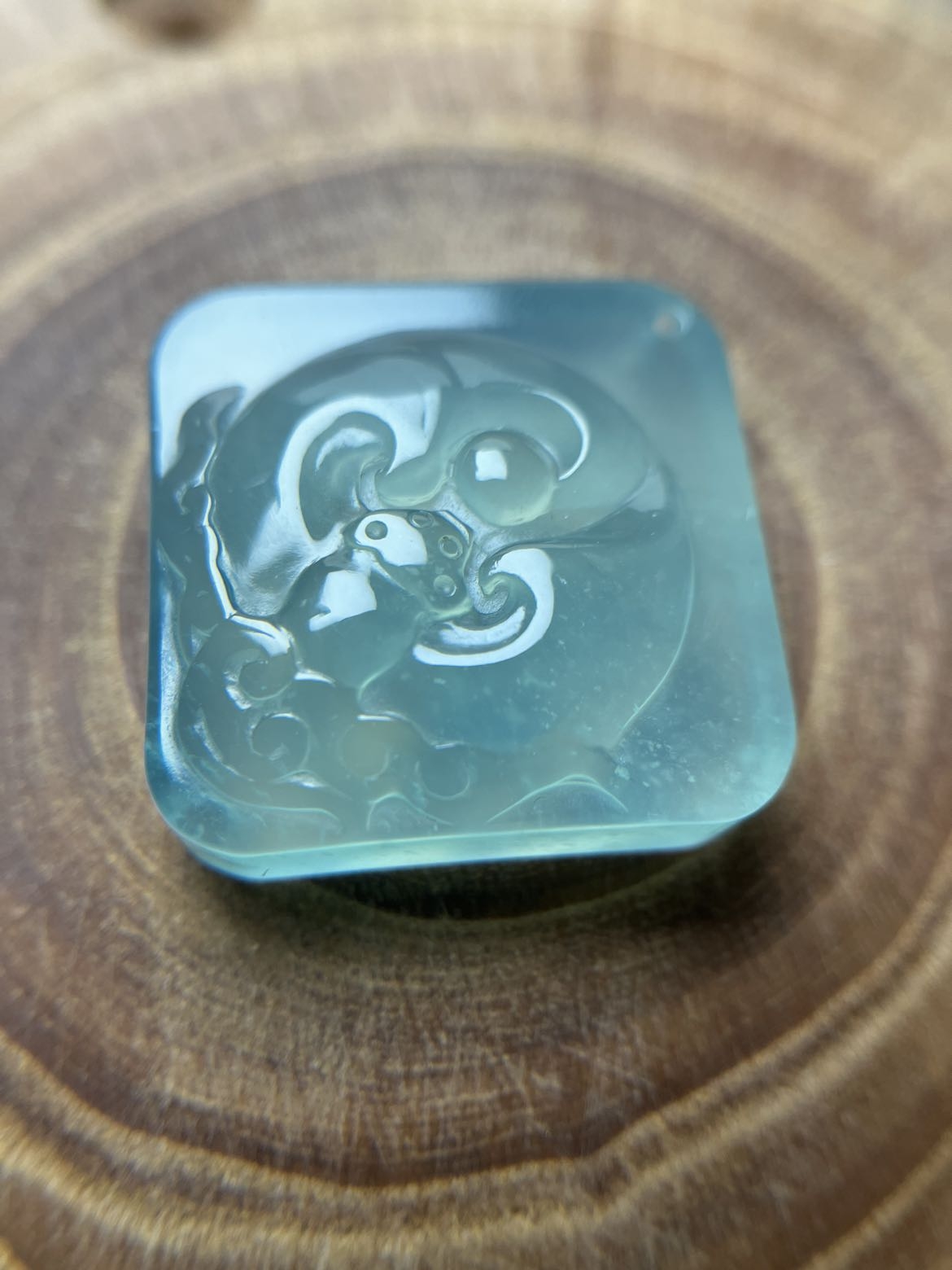 岫玉天青冻福在眼前时时好运