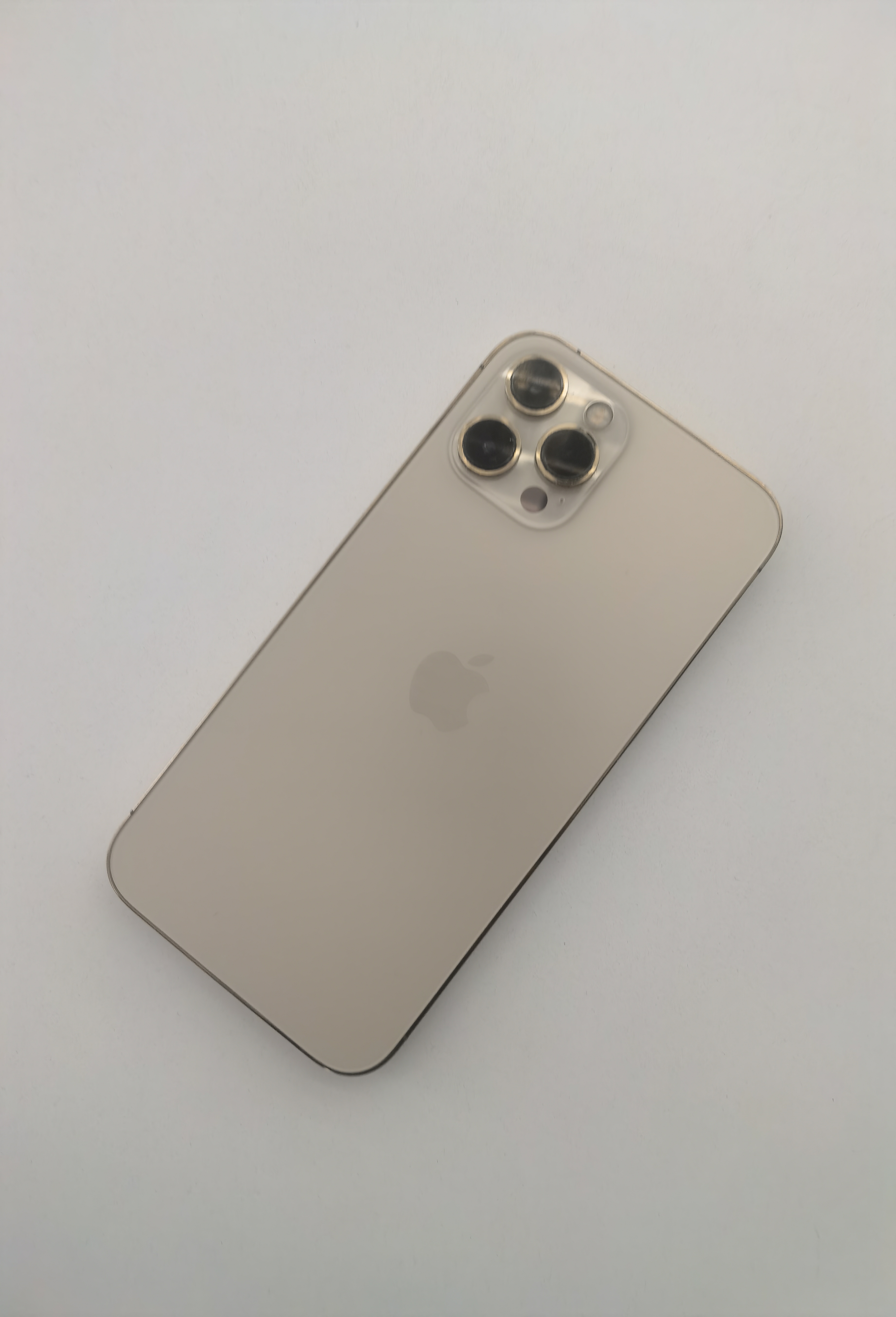 9新 Apple/苹果 苹果12pro max成色可以 256性价比高 可玩性强