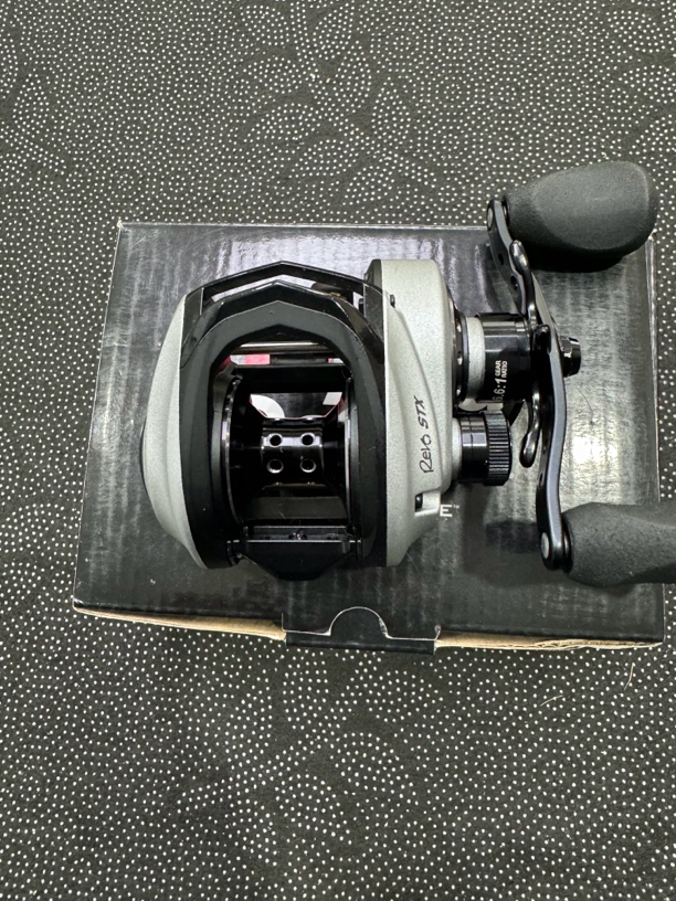 九九，stx水滴轮，右手6.6速比，无伤无瑕疵书盒齐全