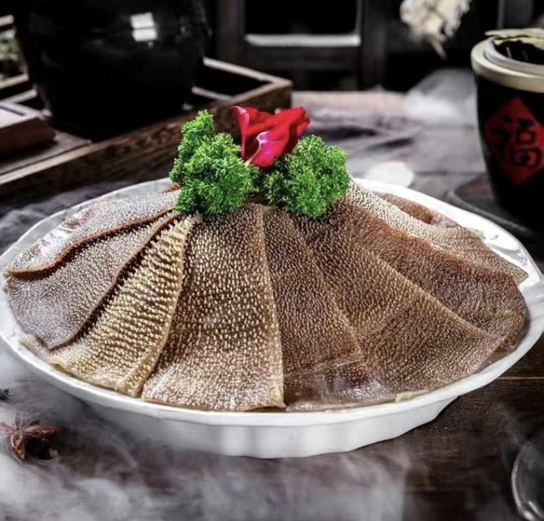 新鲜整个黑白毛肚千层牛百叶底板丝自助火锅麻辣烫冒菜商用食材