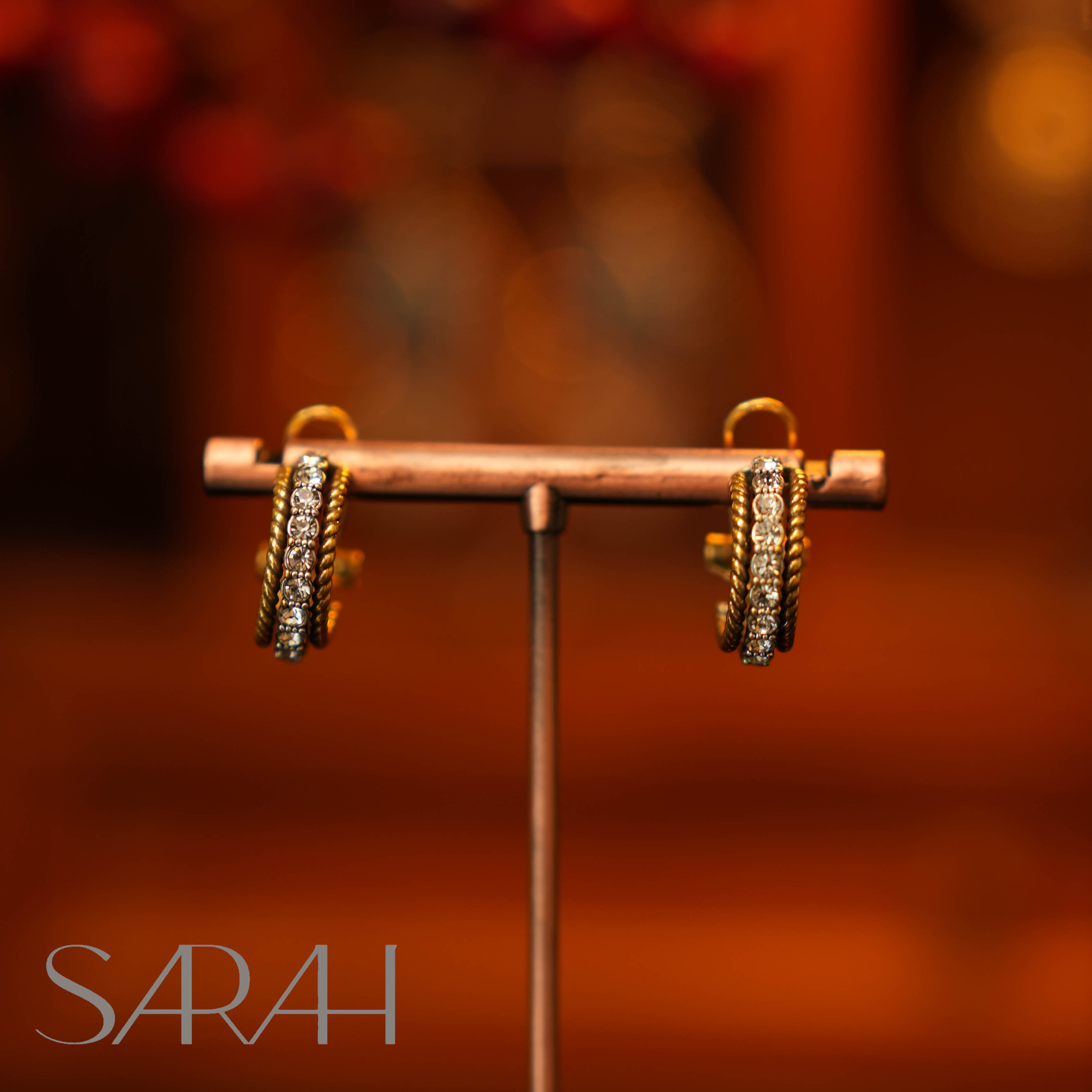 铜合金合成锆石耳饰 DearLisa.精工系列复古轻奢精致半圈镶钻耳钉