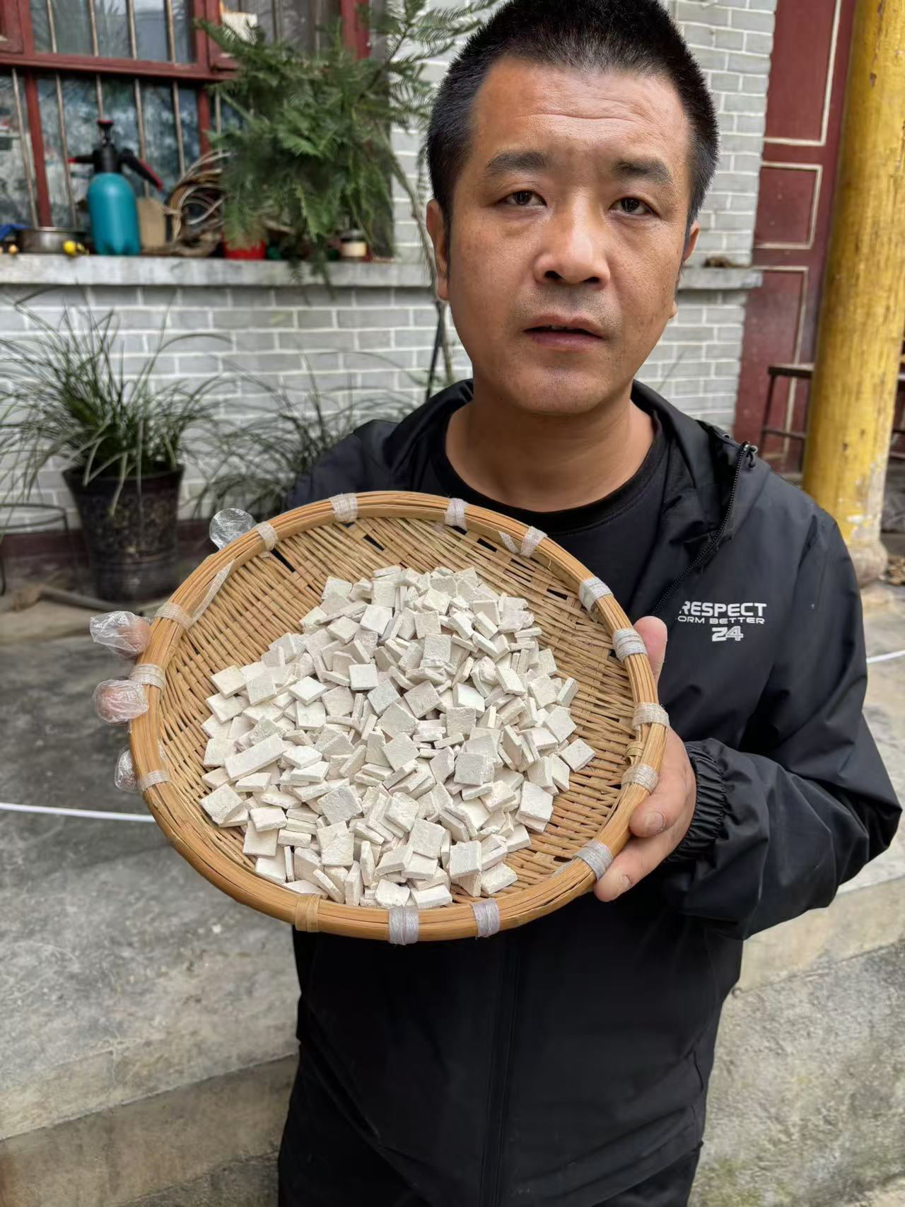 正品方片大片茯苓片精选茯苓干茯苓无硫散装去皮白茯苓切片