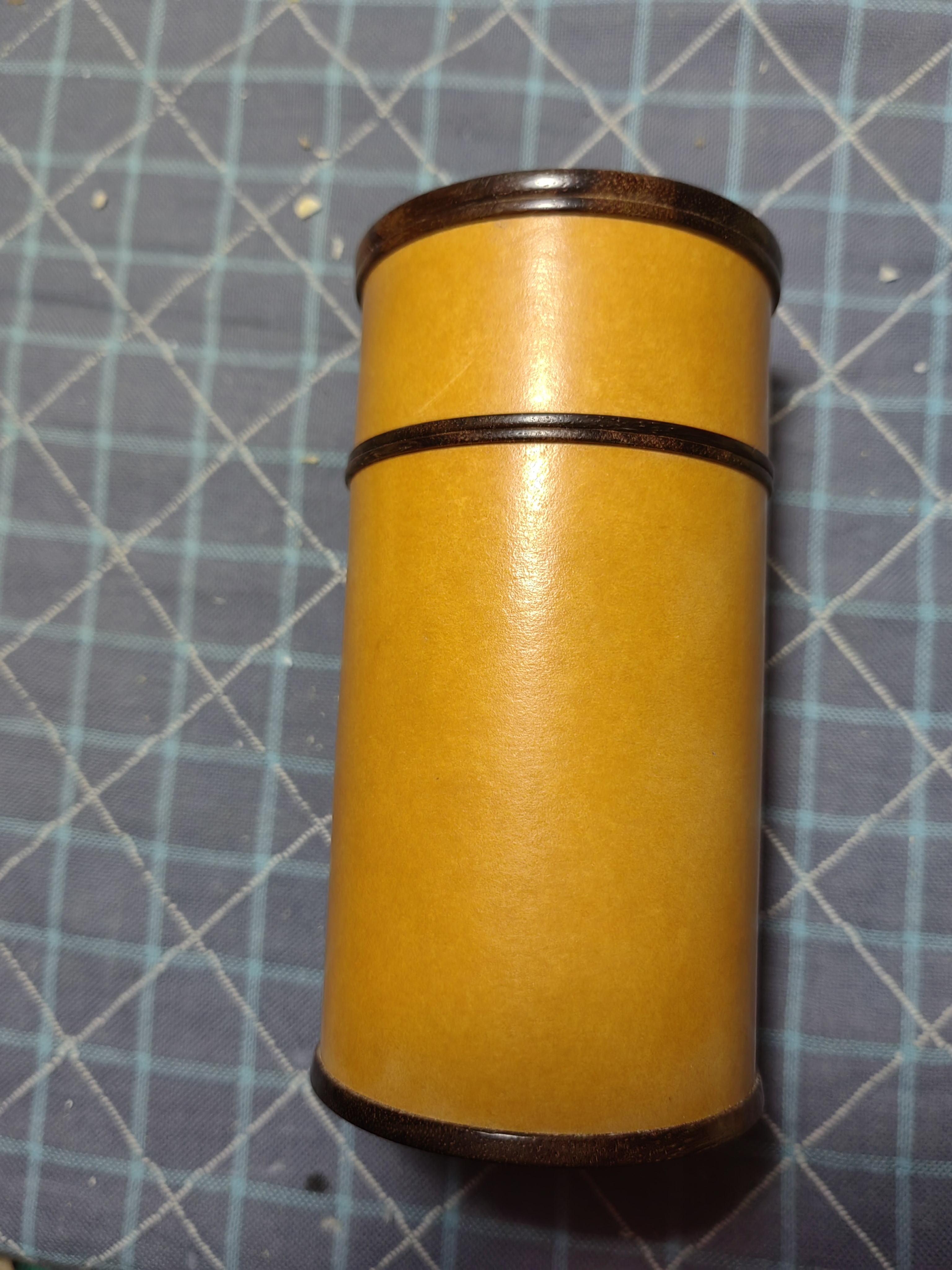 葫芦茶叶罐，直径66.颜色不错