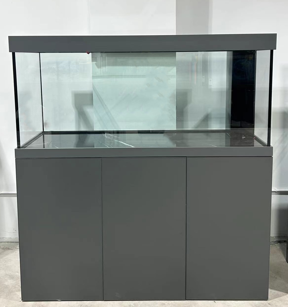 鱼妃妃 C款鱼缸客厅大型底滤超白水族箱生态隔断落地家用2024新款