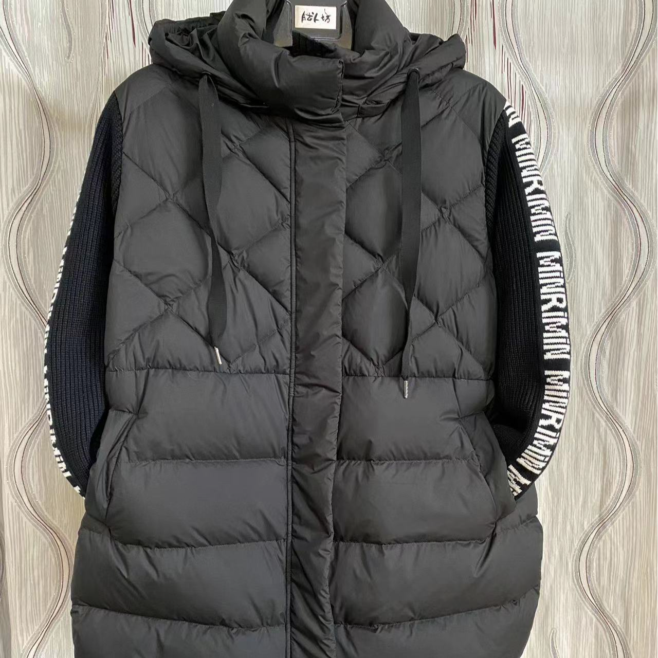 （X）胖人坊大码拼接羽绒服4167   衣长82   126