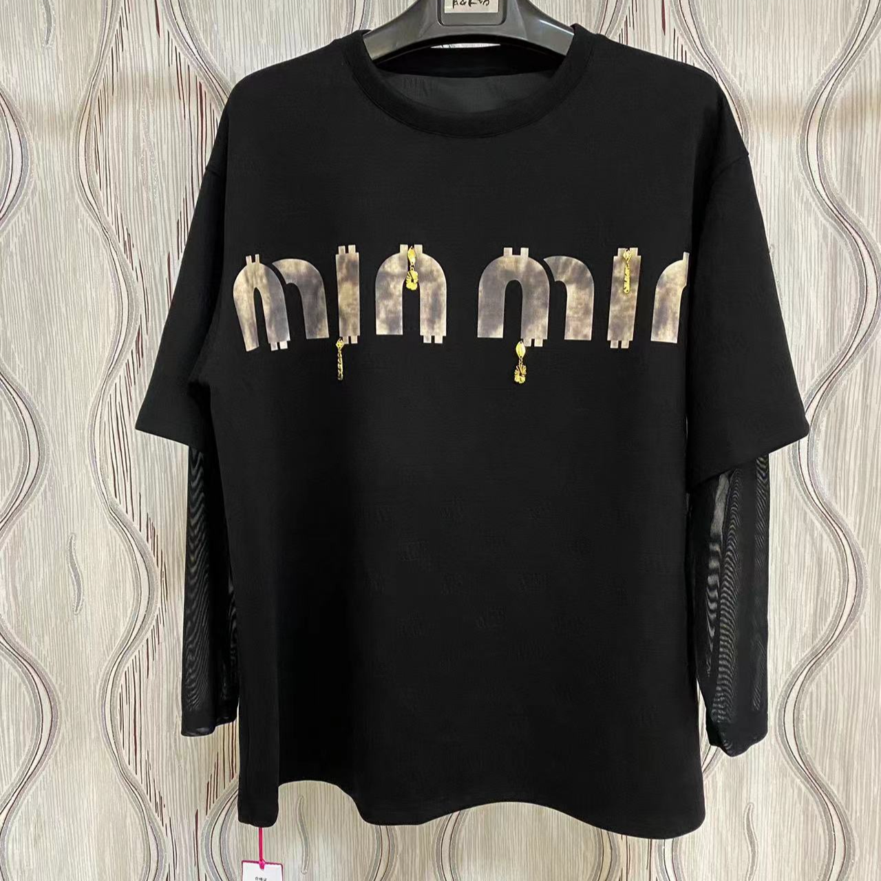 （X）胖人坊大码女装休闲烫图字母小衫3973   衣长75