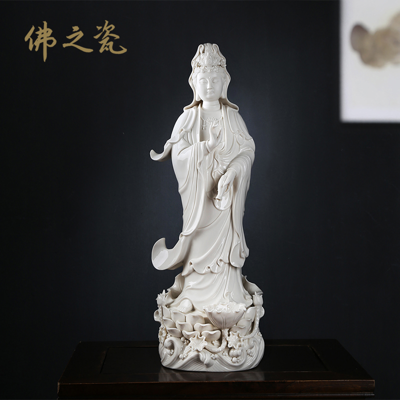 德化白瓷手工雕刻滴水观音菩萨摆件家用玄关茶室观音菩萨佛像