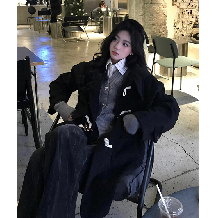 黑色加厚秋冬季牛角扣毛呢大衣外套女呢子冬天小个子英伦风赫本风