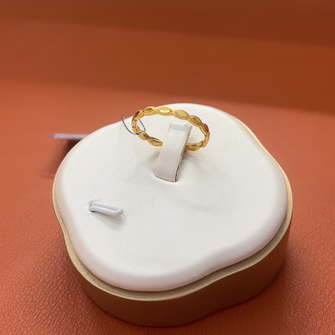 足金5G戒指1.81克 15圈口  