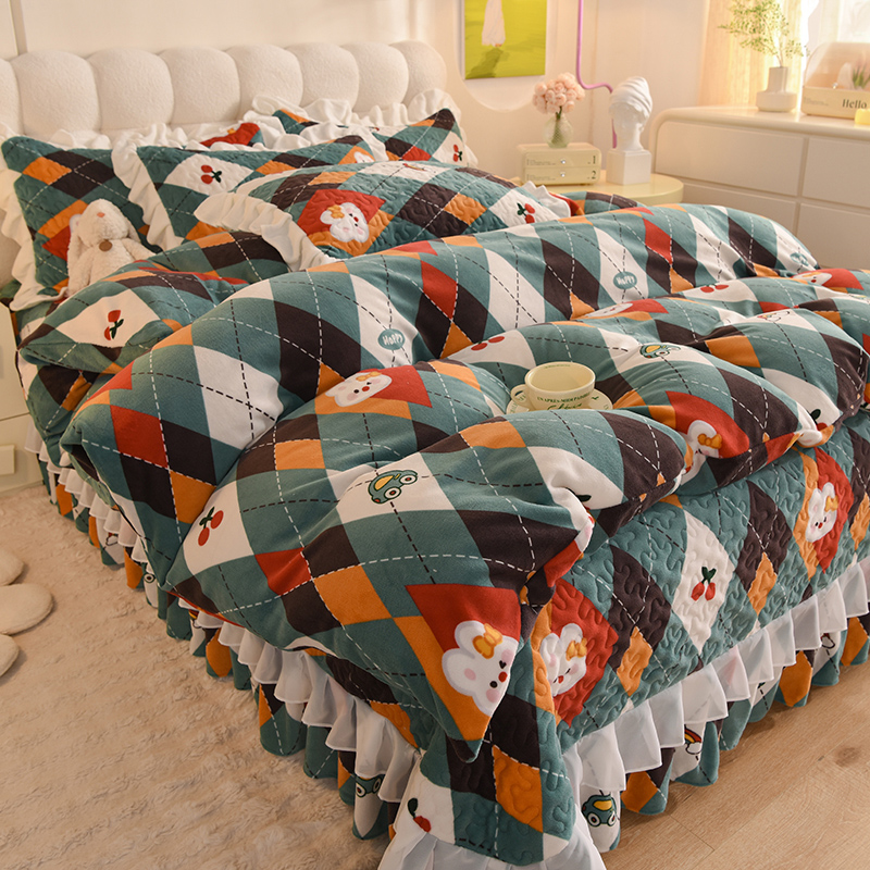 牛奶绒床上四件套秋冬新款高克重夹棉双层花边床盖单件三件好梦兔