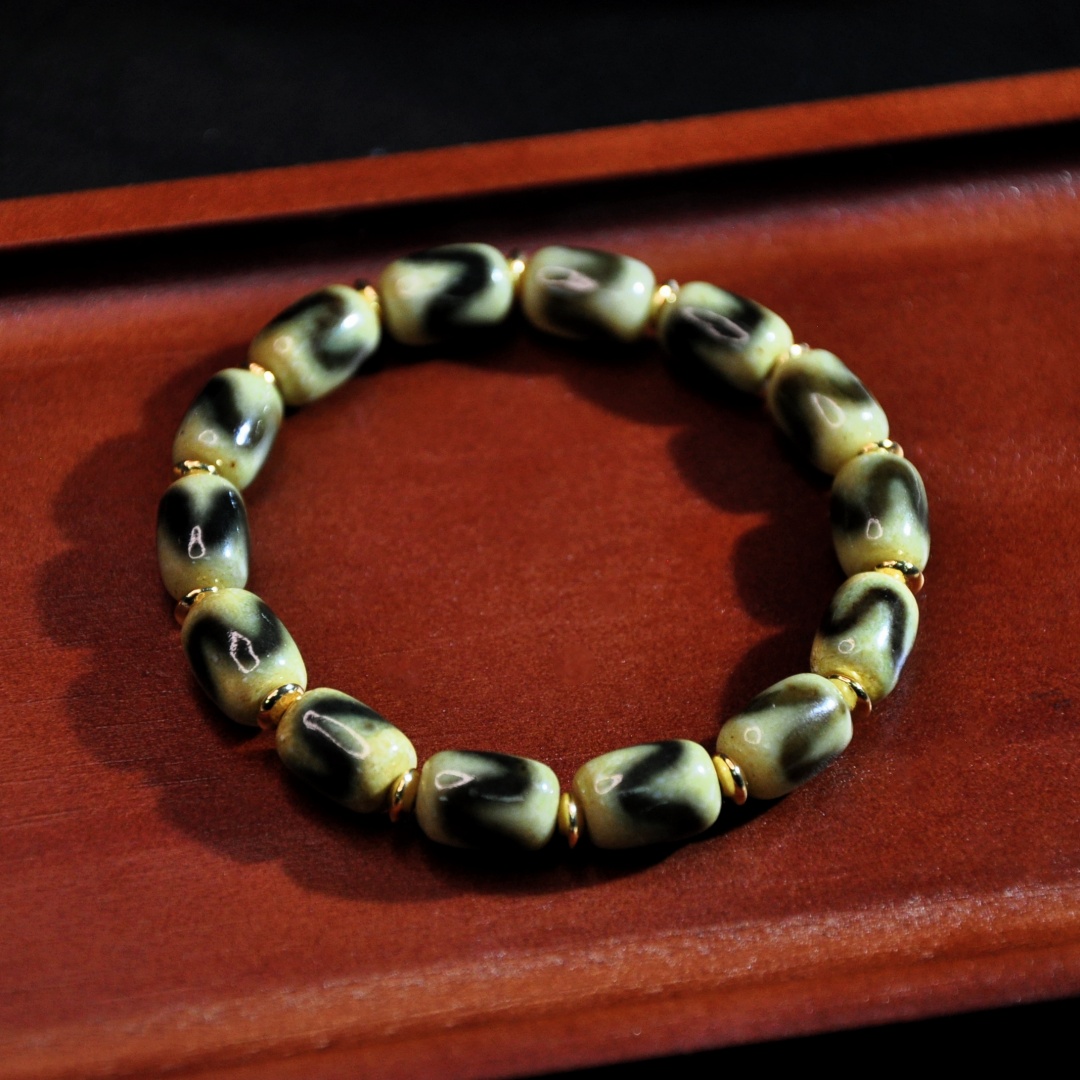 非金属布艺手链 【千万福】青稞供牙牙阵阵设计典雅手串-A0130212