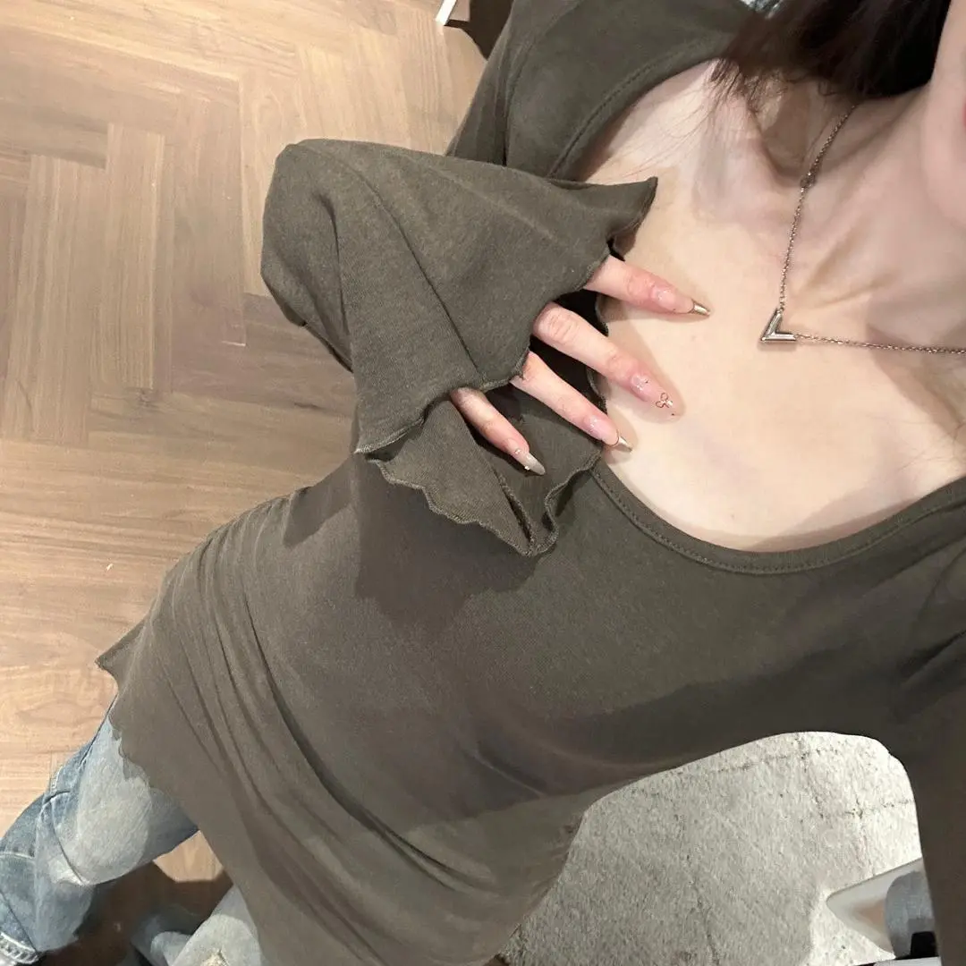 2025春季新款百搭修身显瘦大方领喇叭袖上衣女韩版长袖褶皱打底衫