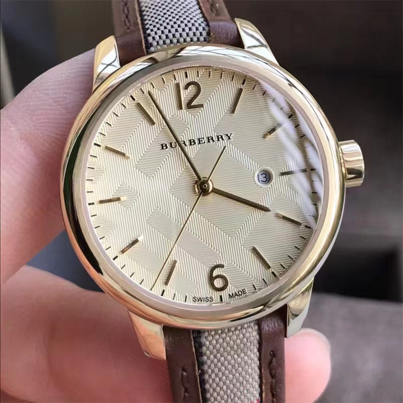 【中海专属】Burberry博柏利玫瑰金色皮革石英女士腕表32盘BU10114