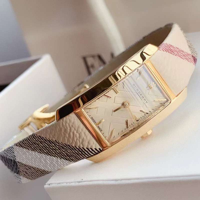 【Lina专属】Burberry博柏利玫瑰金皮带款石英女士腕表20表盘BU9509
