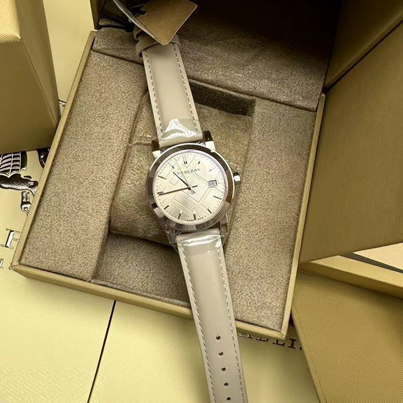 【Lina专属】Burberry博柏利玫瑰金色皮革石英女表34表盘BU9109