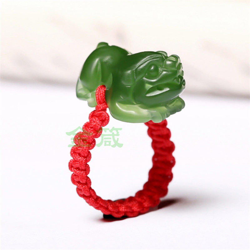 金箴天然和田玉碧玉貔貅戒指满绿玉石男女红绳指环玉器情侣时尚