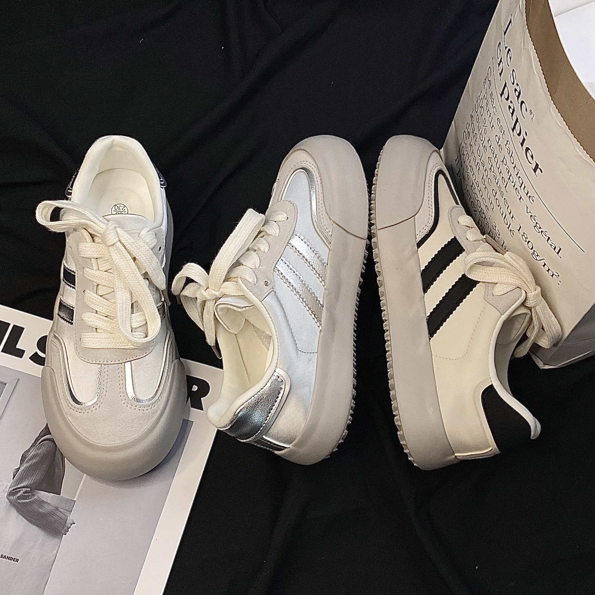 爆款超火小白鞋女款2024春秋季新款百搭休闲运动板鞋透气舒适洋气