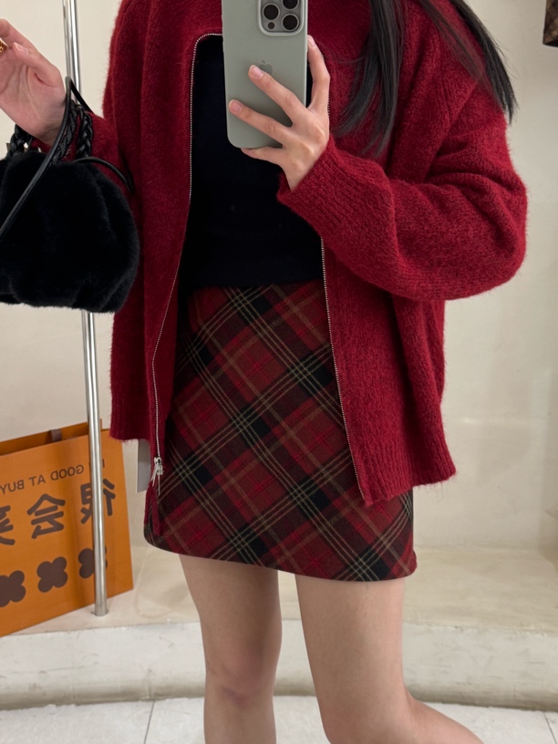 秋冬呢料格纹半身裙