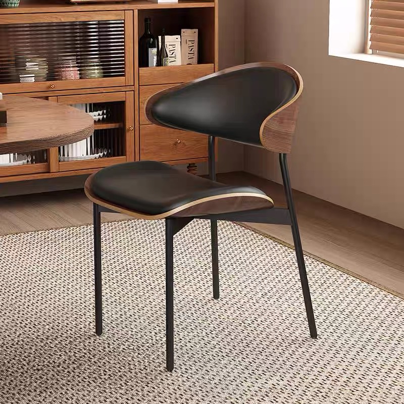 意式轻奢休闲化妆椅伊姆斯餐椅靠背椅家用复古北欧餐桌岛台椅子