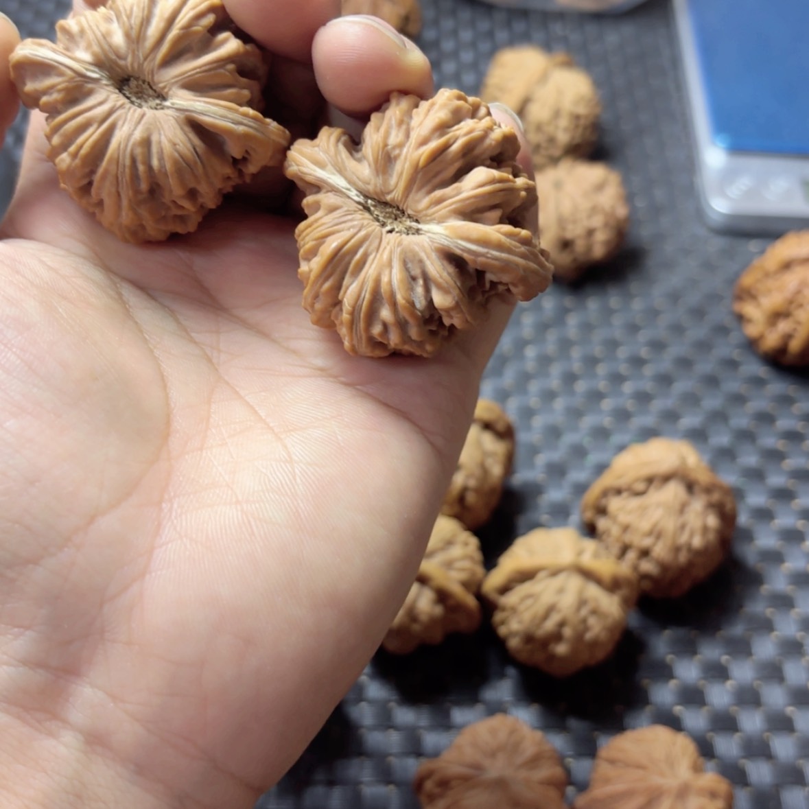 【闪购商品】文玩核桃吊坠
