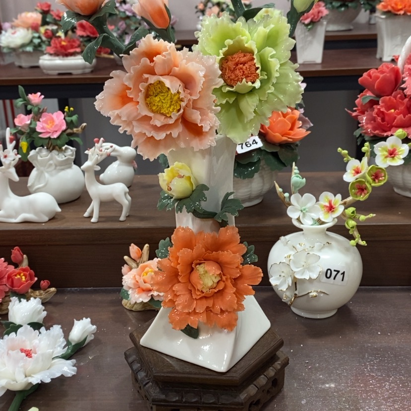 【闪购商品】陶瓷摆件Z****l