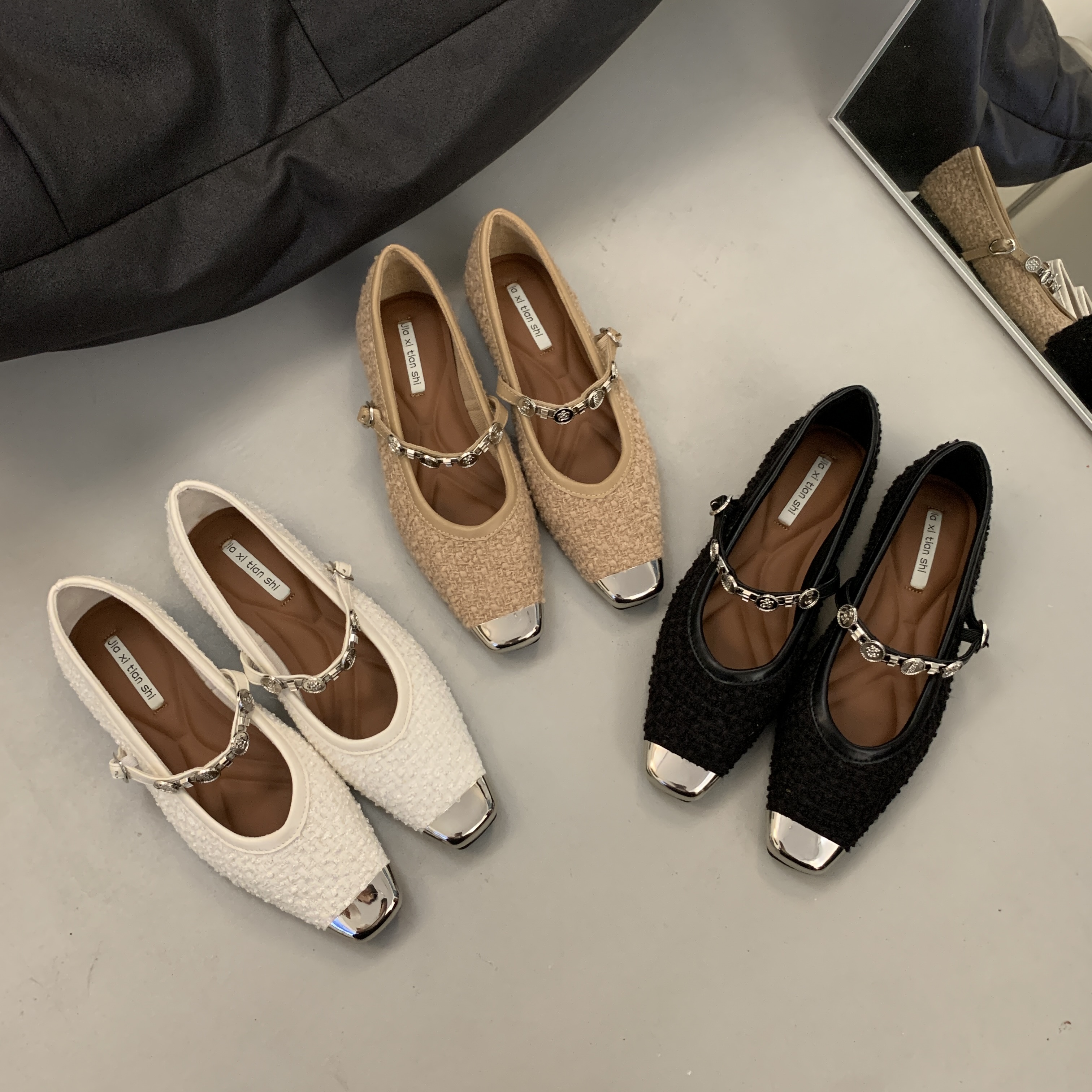 秋冬款针织金属链赫本风复古高级感软底百搭低跟单鞋AZ 262-15