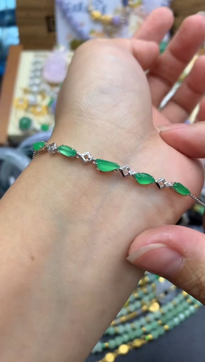 【闪购商品】翡翠手链18K金镶嵌363-中国好珍宝