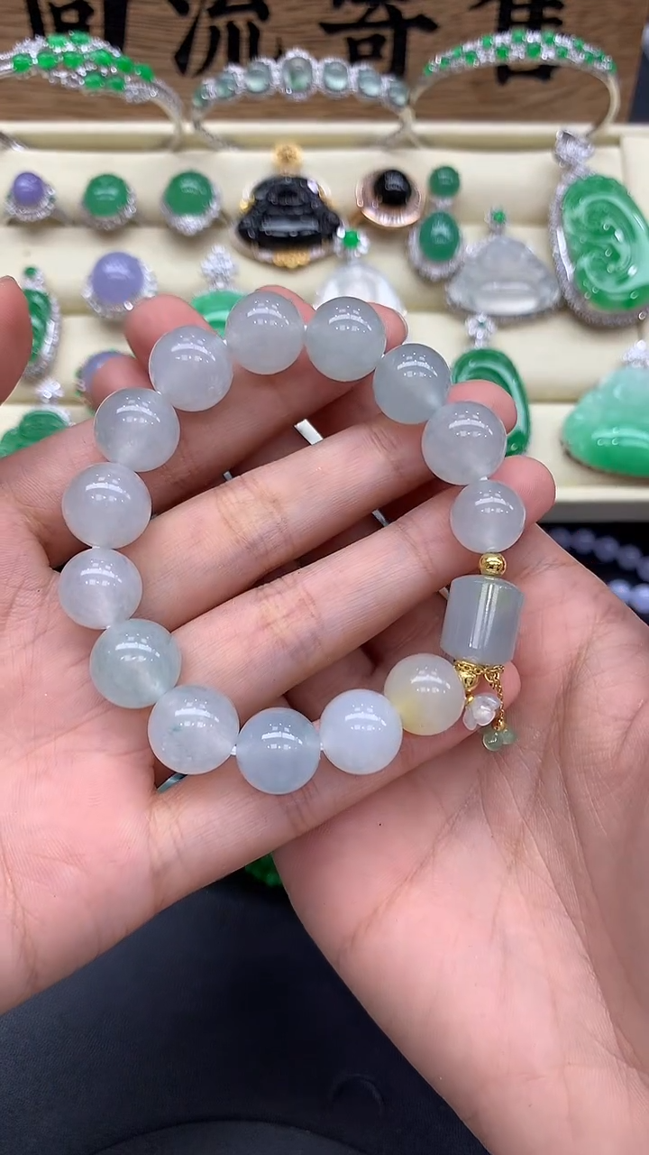 【闪购商品】翡翠手串未镶嵌371-多人