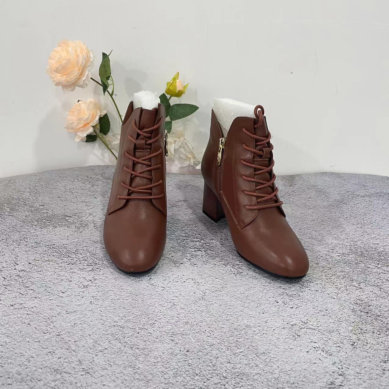 小强家女鞋  韩版气质百搭绒里女鞋（K249）  (C932632H)