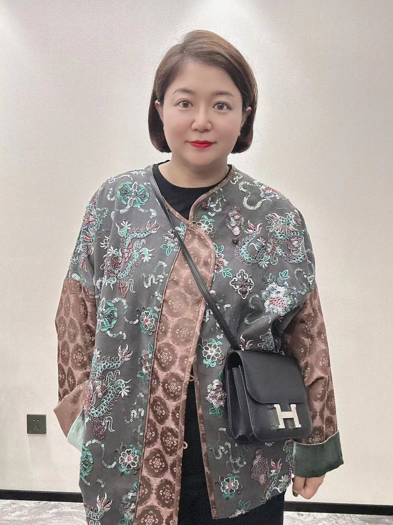 于小赖推荐2024早秋新款国风重工新中式宽松上衣