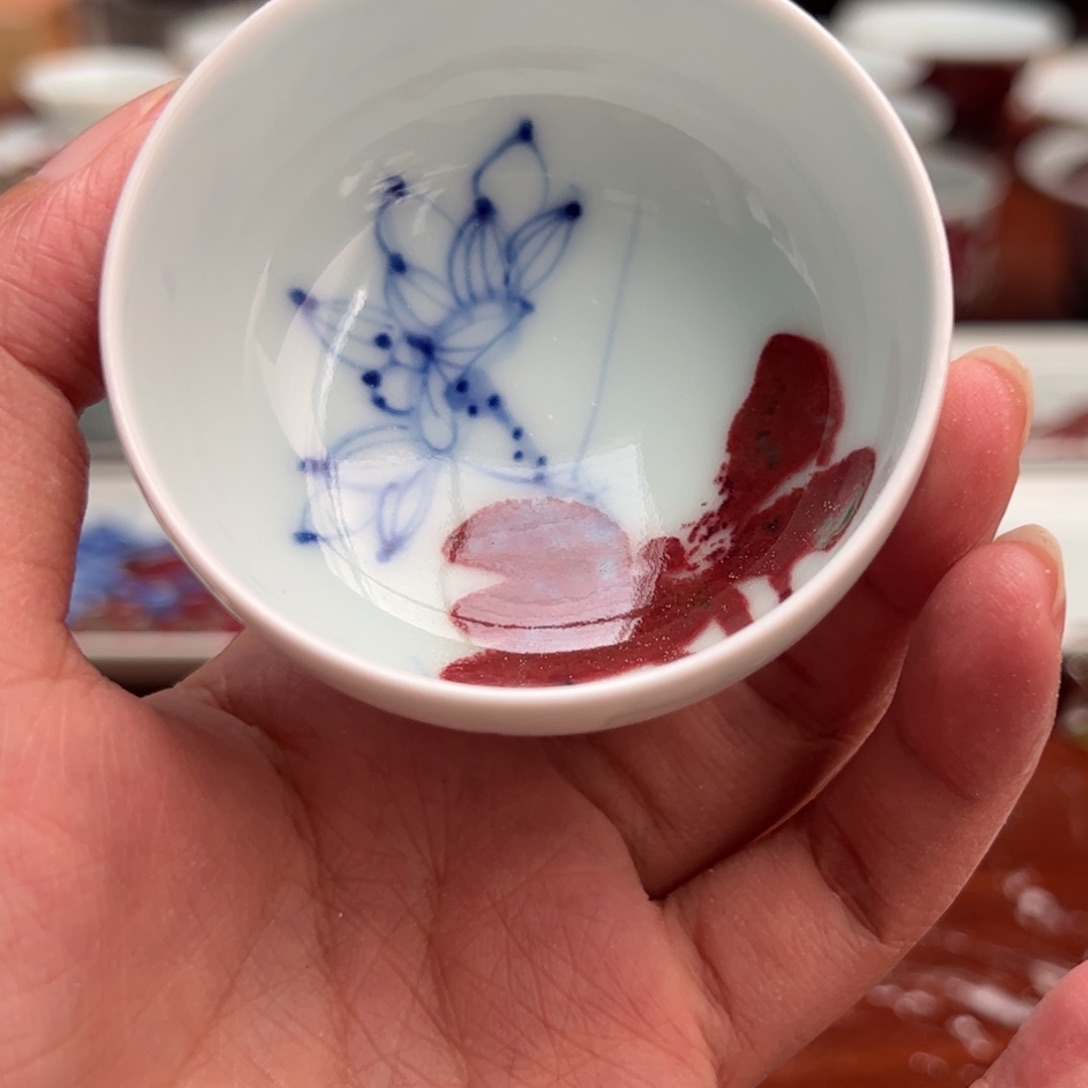 杯原矿青花釉里红瓷器